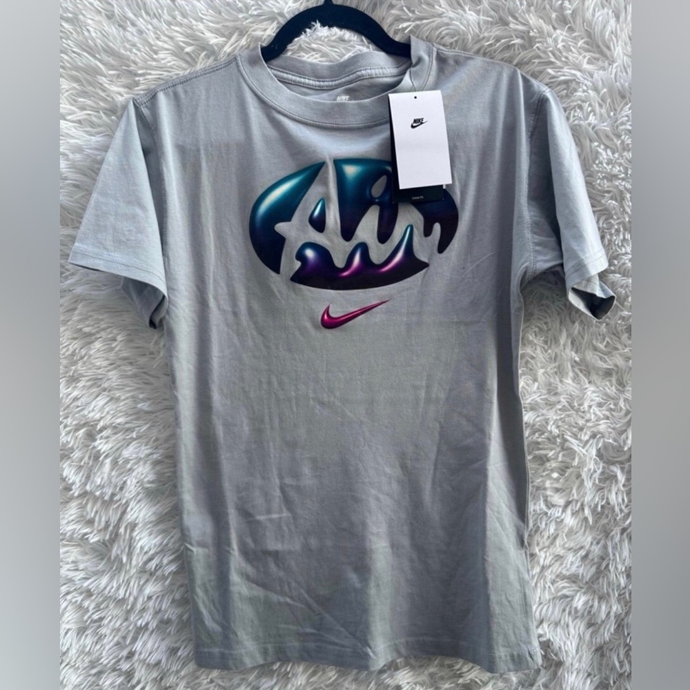 Nike Gray Graphic Men's short sleeve T-Shirt Size M